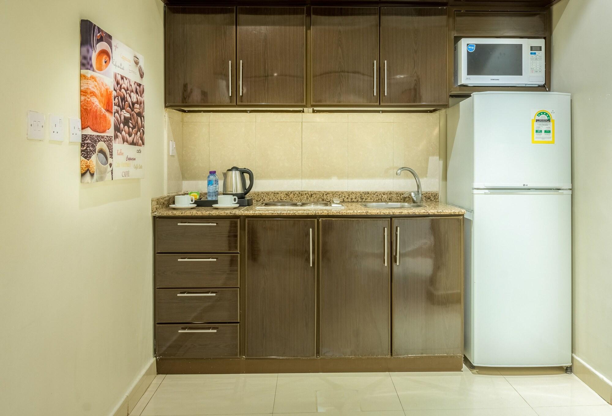 Al Muhaidb Al Takhassosi Abaqrino Riade Exterior foto