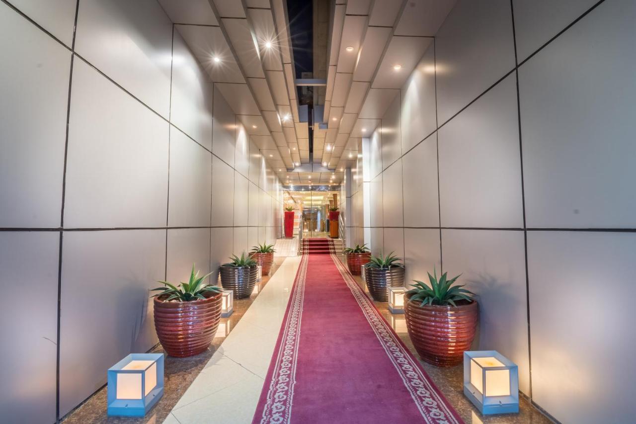 Al Muhaidb Al Takhassosi Abaqrino Riade Exterior foto